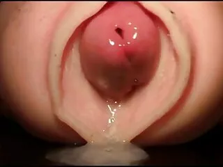 Teen babe იღებს მისი pussy თითების და licked