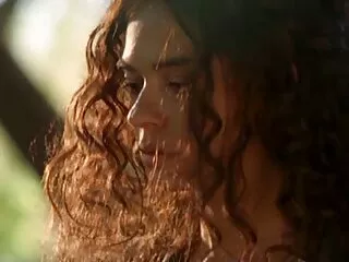 Stranded Teens - გზისპირა ფეხით მოსიარულე