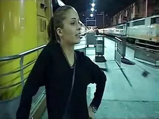 შემოპარვა უკანა კარში