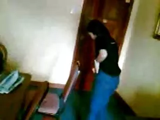 თქვენ შეგიძლიათ გამოიყენოთ OMBLIVE Vibe Fuck მისი Pussy უფრო სწრაფად ითამაშეთ ახლა